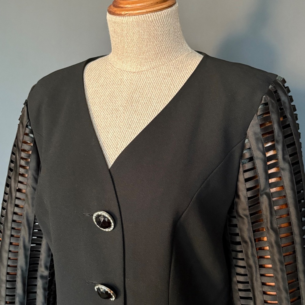 Rimini 1980s Black Blazer | Size 8 |‎ Vintage 1980s lined crepe